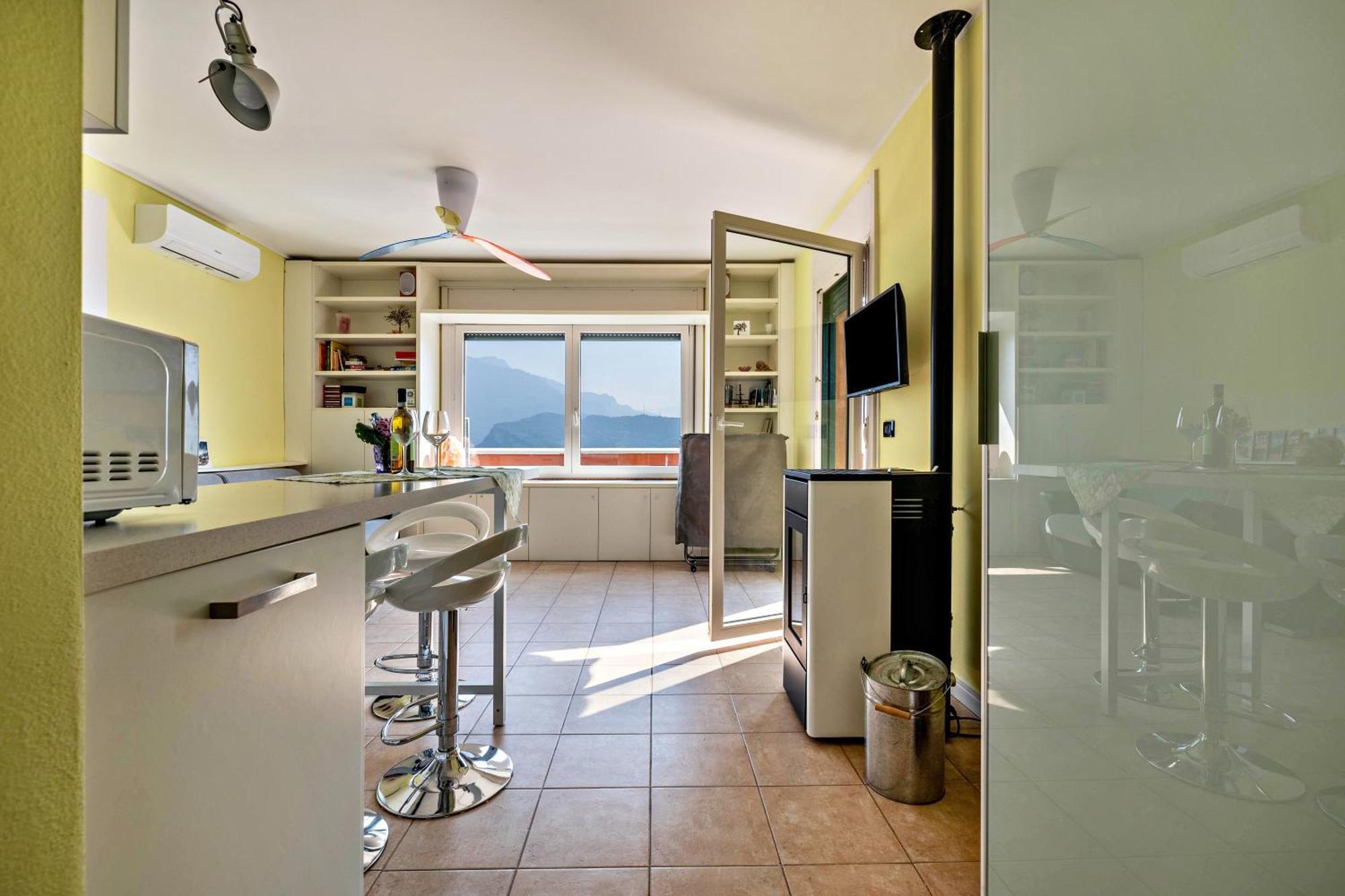 Ferienwohnung Casa Sara With Swimming Pool Riva del Garda Exterior foto